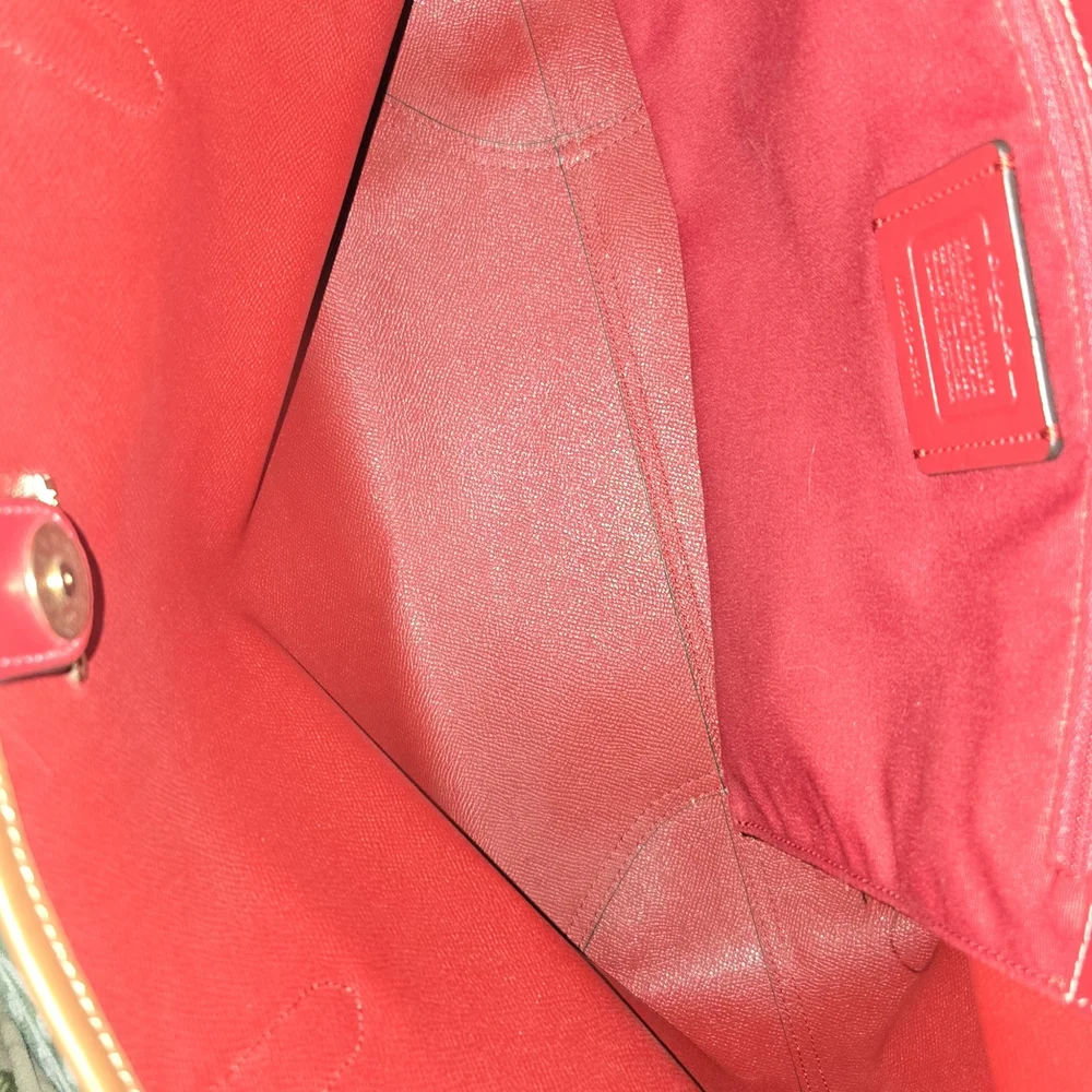 COACH SIGNATURE C CITY TOTE IN PINK, ORANGE, AND PURPLE WITH BROWN BACKGROUND - Picture 7 of 7